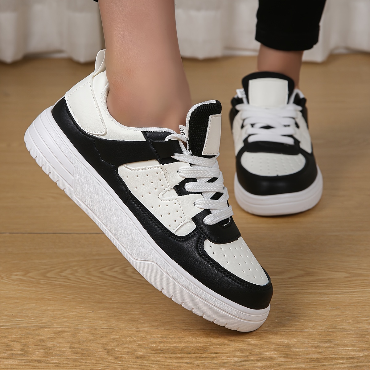 womens stylish flat sneakers casual alce up outdoor shoes womens comfortable low top shoes details 4