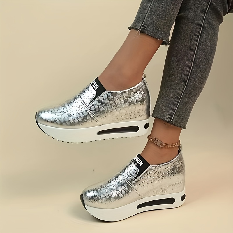 womens crocodile pattern platform sneakers fashion slip on outdoor shoes comfortable low top shoes details 0